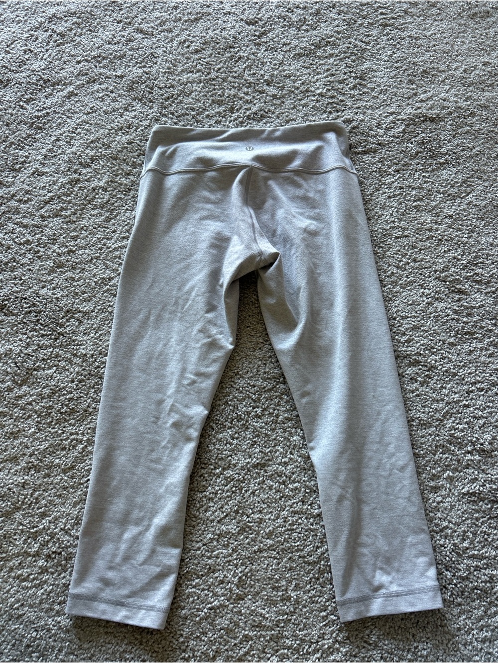 women’s' Grey Active Capri Leggings - lululemon athletica Style